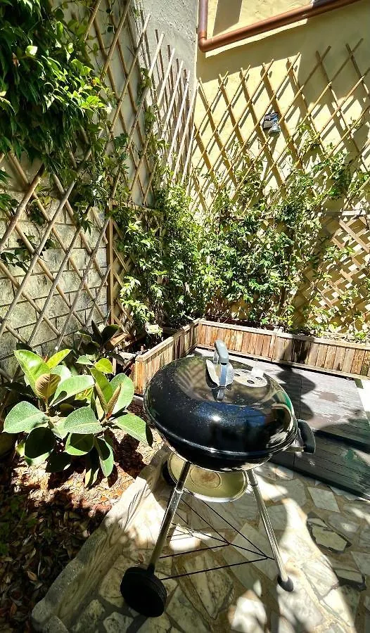 Viareggio Ampia Casa Con Giardino Apartment